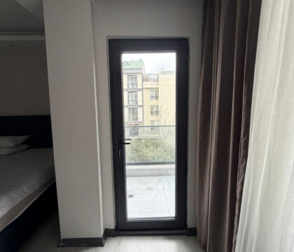 7-balcony-1.jpg