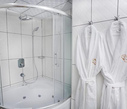 world-point-hotel-bathroom