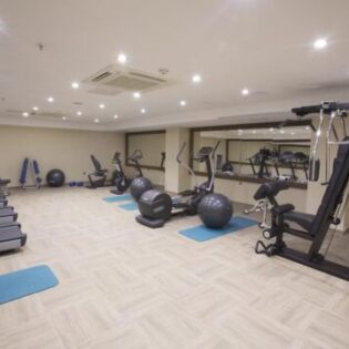 worldpoint-hotel-gym-1-420x360